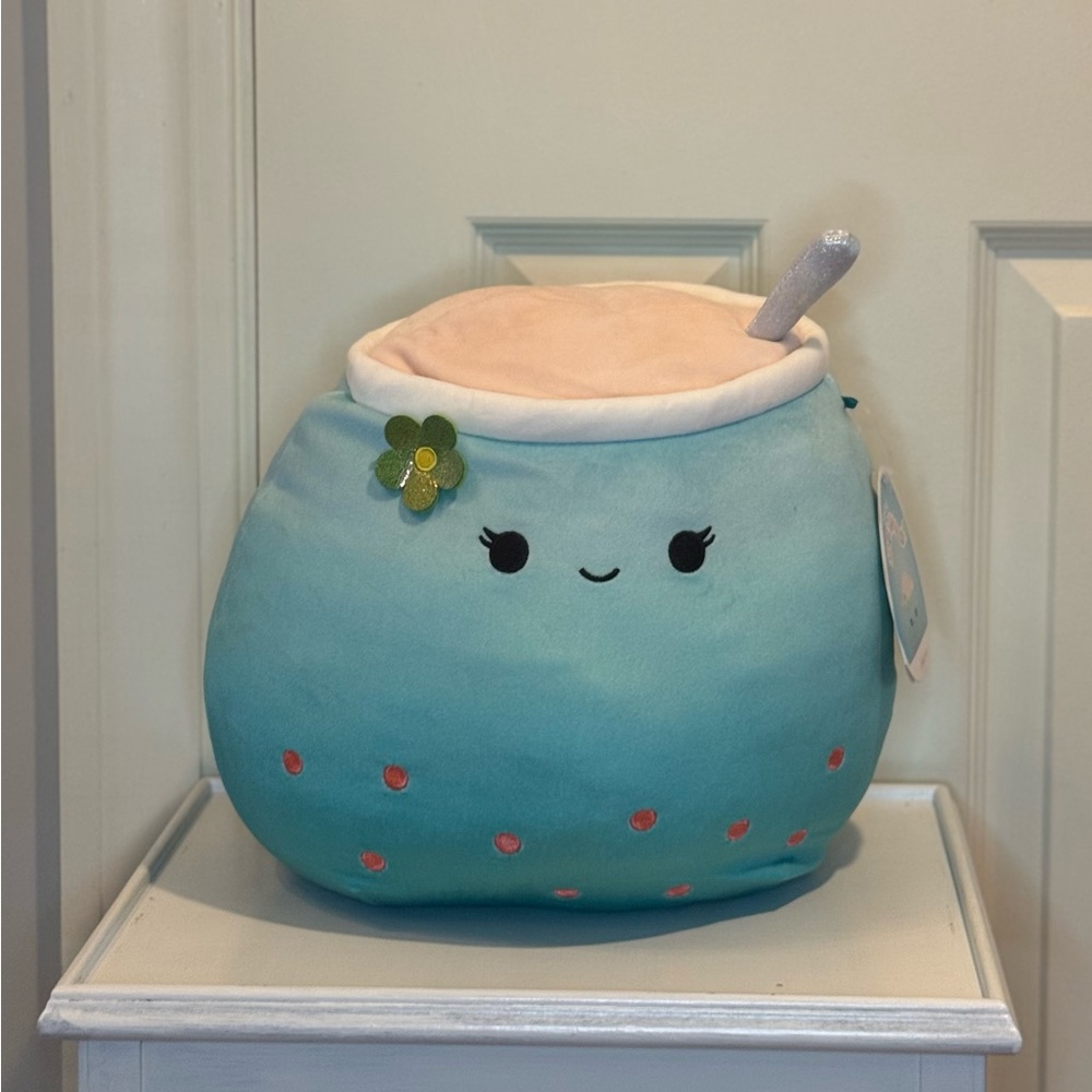 Jakarria Boba Squishmallow 16”